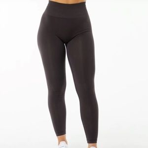 Amplify Legging Chocolate